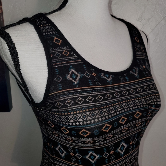 ***5/25*** Women's Full Tilt Tank - Picture 7 of 7